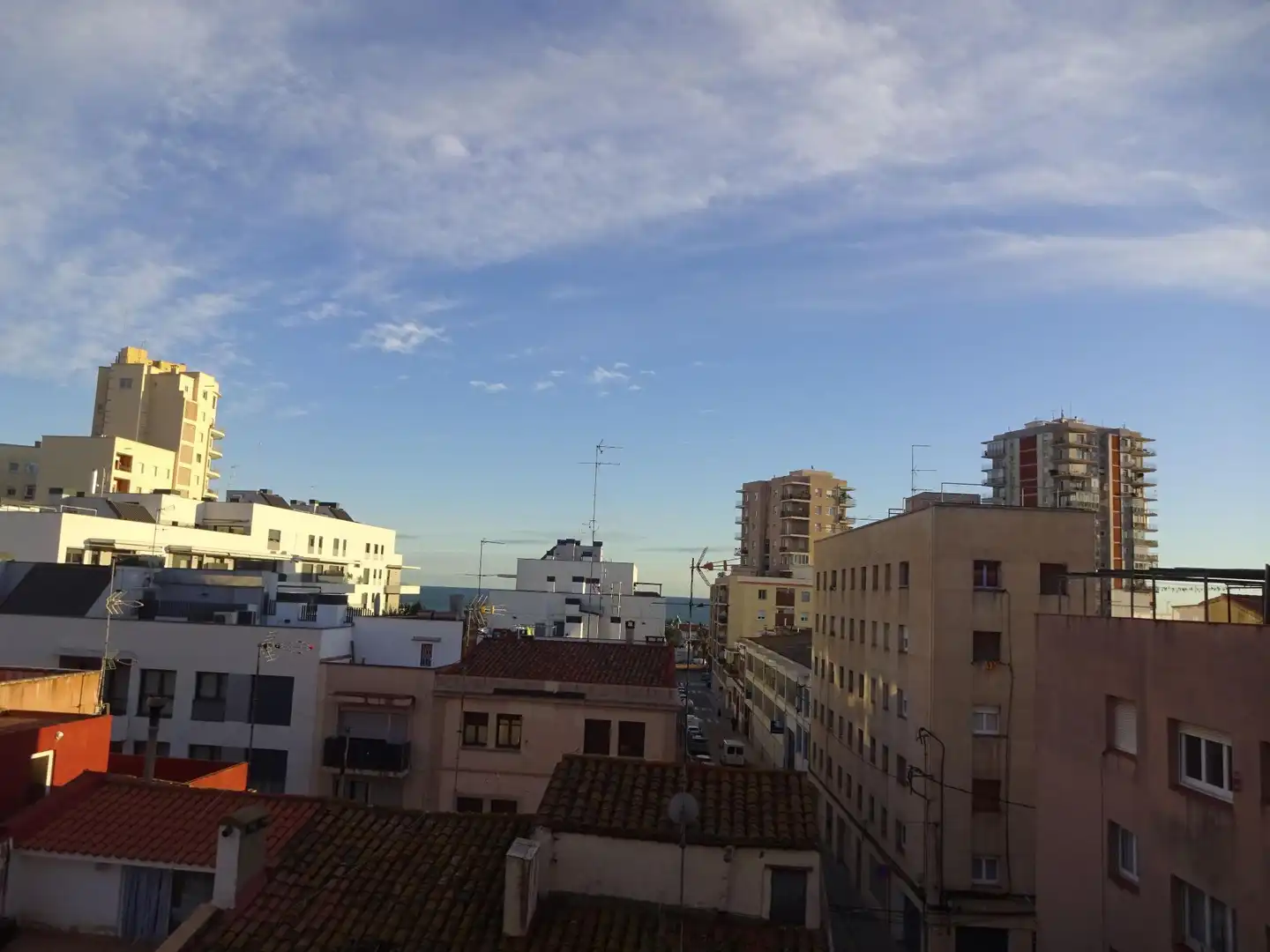 Vista exterior de Àtic en venda en Mataró amb Aire condicionat, Calefacció i Terrassa