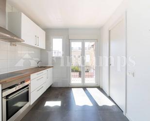 Kitchen of Apartment for sale in Sabadell  with Terrace and Balcony