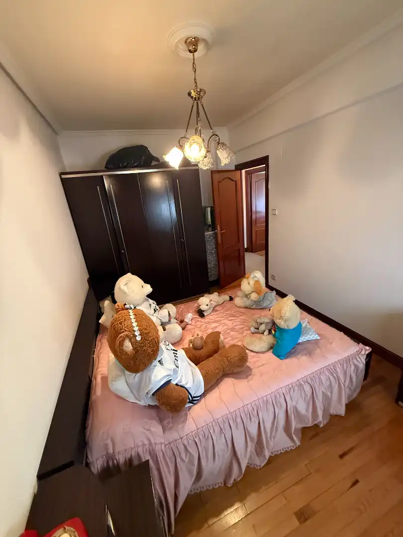 Habitación de Piso en venta en Barakaldo  con Calefacción, Trastero y Amueblado