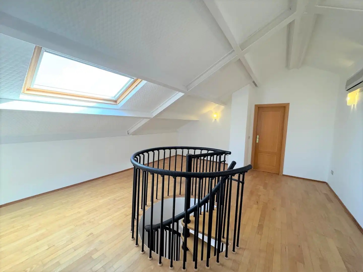 Attic for sale in Dénia  with Air Conditioner, Heating and Terrace