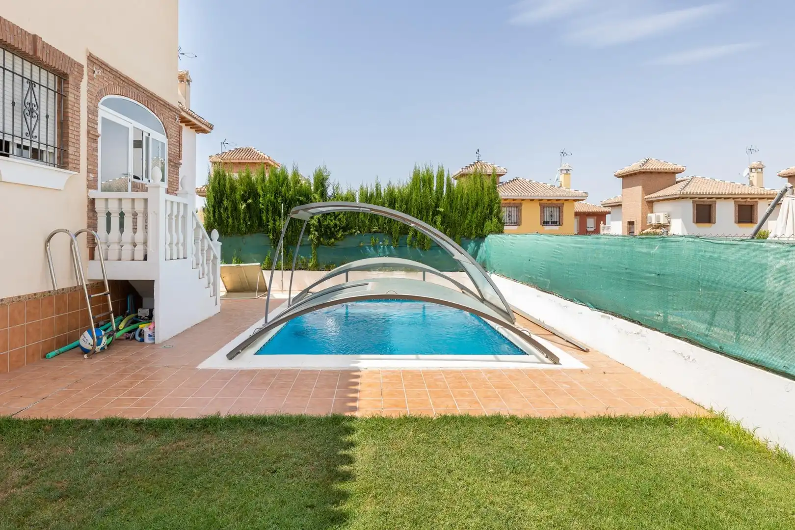 Villa mit Pool zum Verkauf in Avenida Suecia 22, imagen 2
