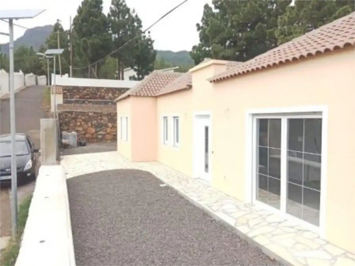 Vista exterior de Casa o chalet en venta en El Paso con Aire acondicionado