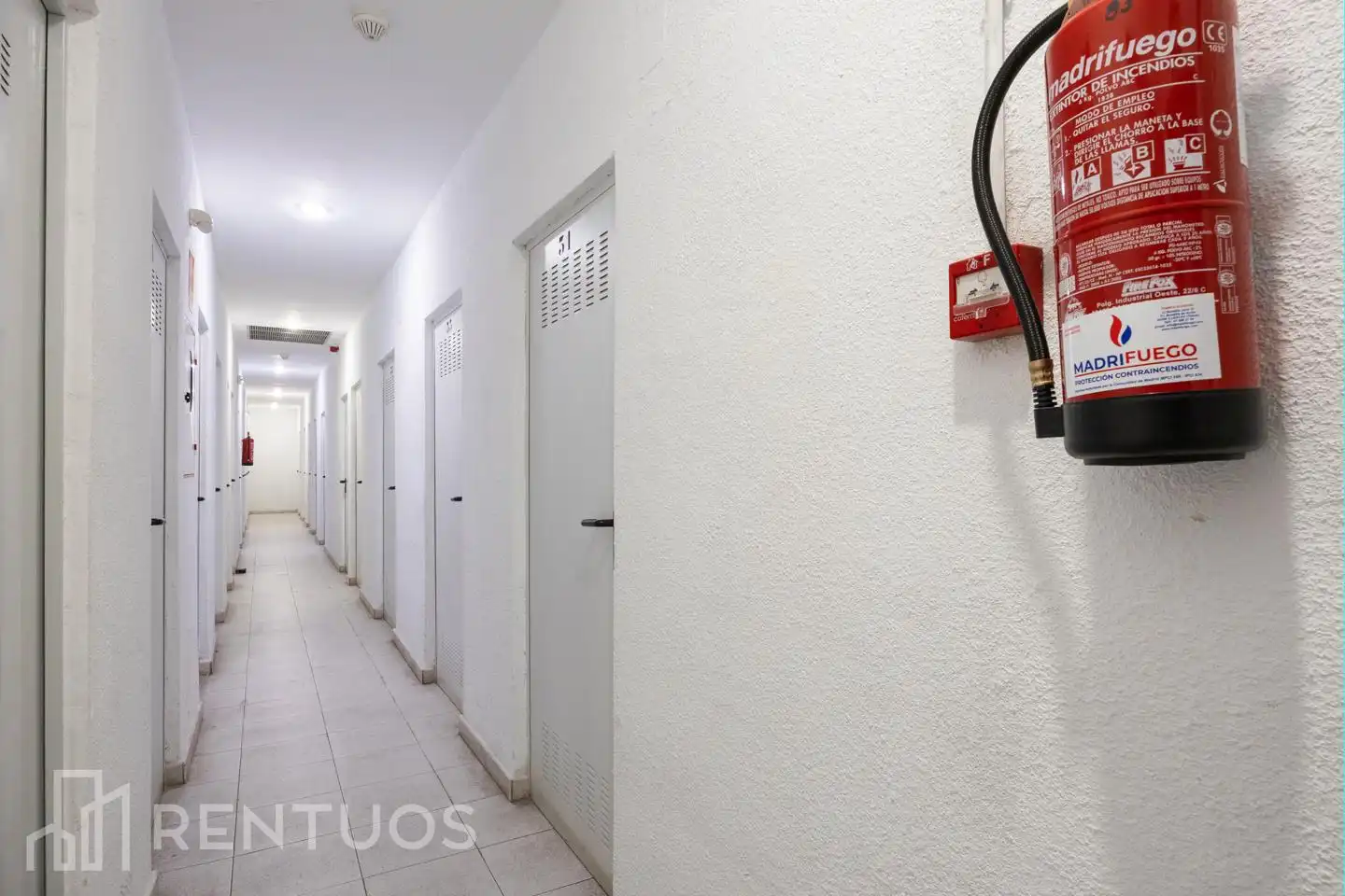 Appartamento con piscina in affitto a Calle de Ariel, imagen 31