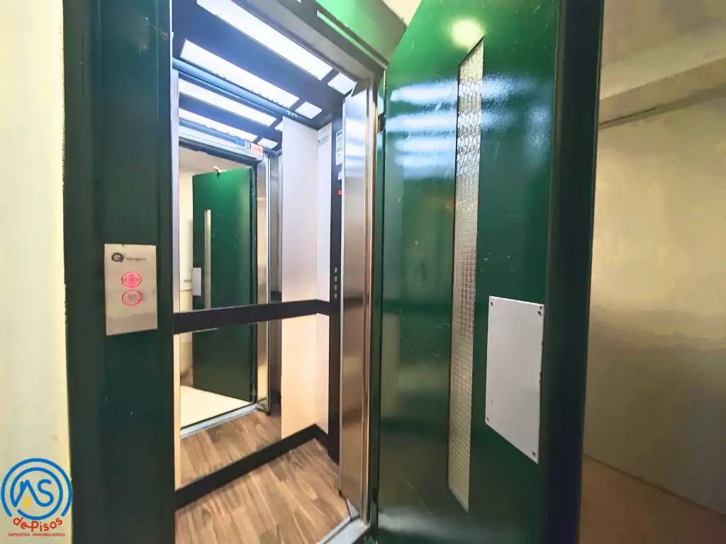Apartament amb ascensor de lloguer a Calle de Ramón Pignatelli 46, imagen 5