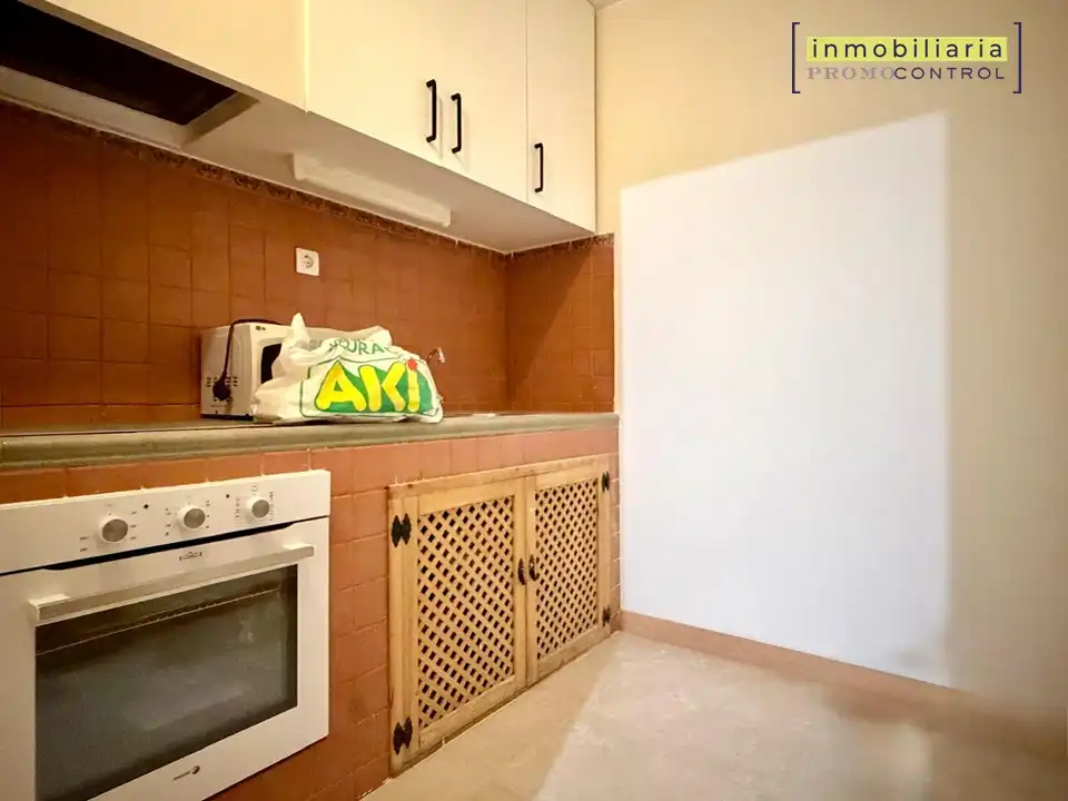Cuina de Casa o xalet en venda en Zuera amb Aire condicionat, Calefacció i Jardí privat