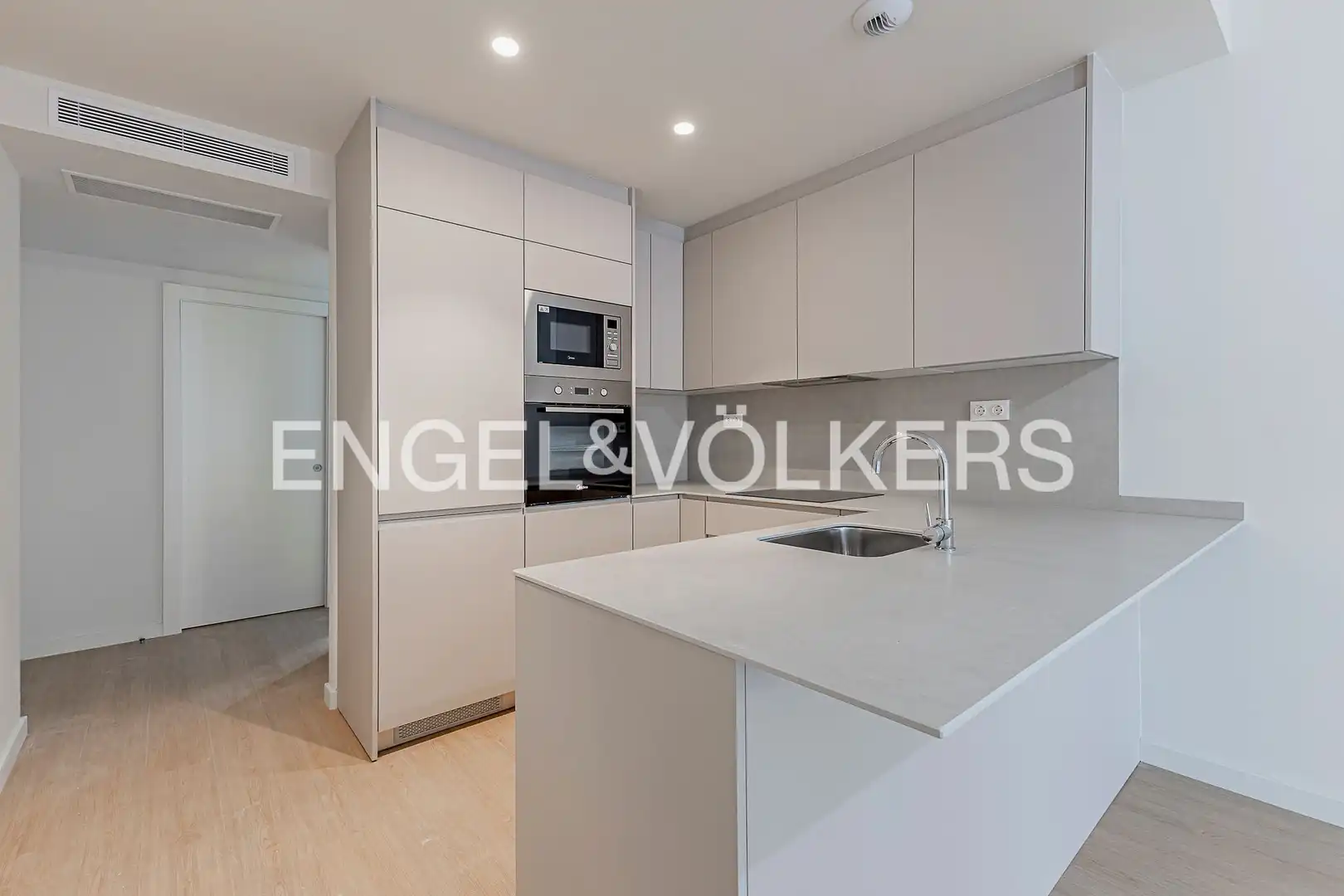 Cocina de Piso en venta en Barcelona con Aire acondicionado, Calefacción y Parquet