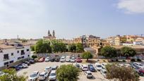 Vista exterior de Pis en venda en Sant Pere de Ribes amb Aire condicionat, Terrassa i Balcó