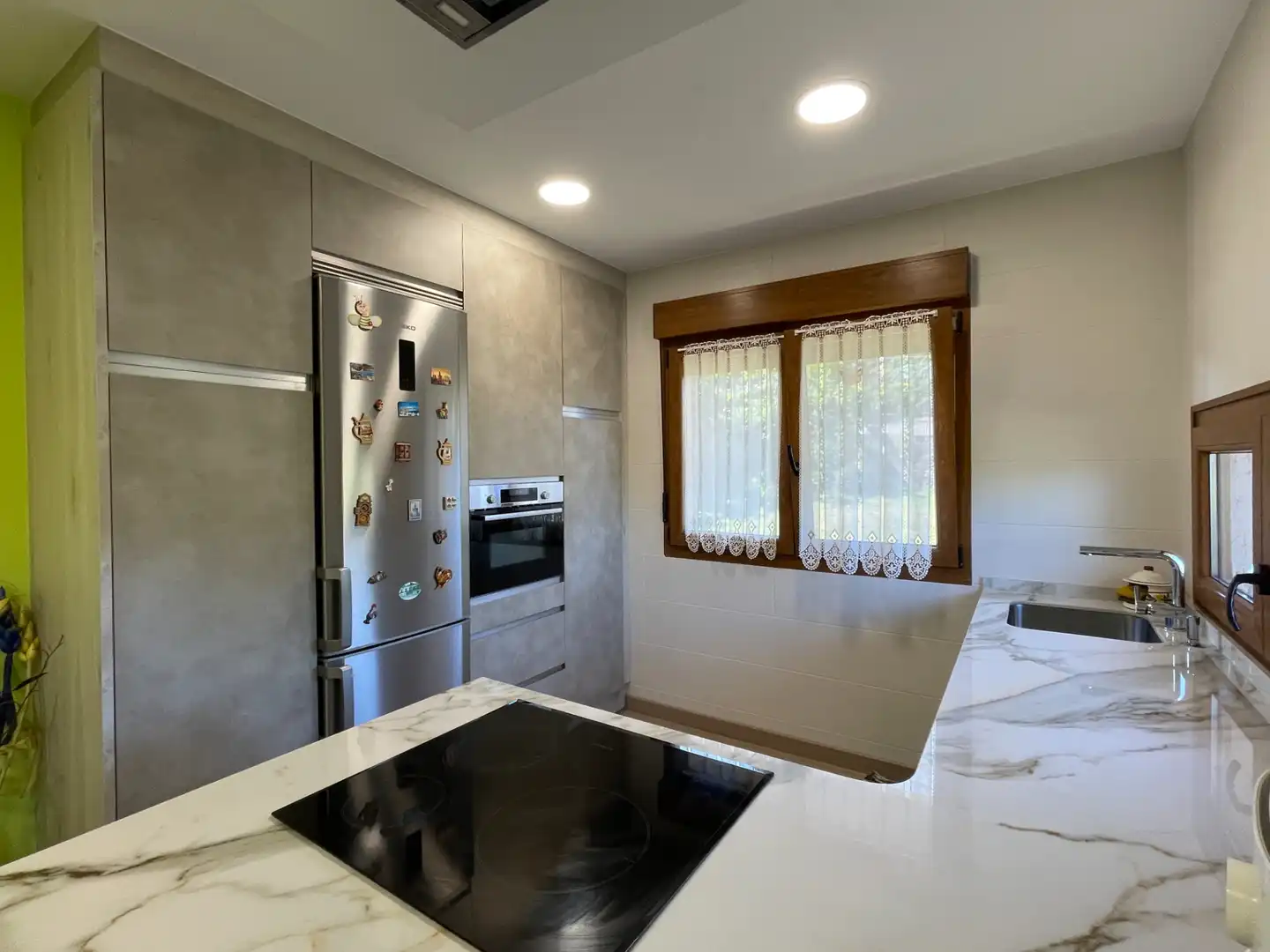 Cocina de Casa o chalet en venta en Gijón  con Calefacción, Jardín privado y Terraza