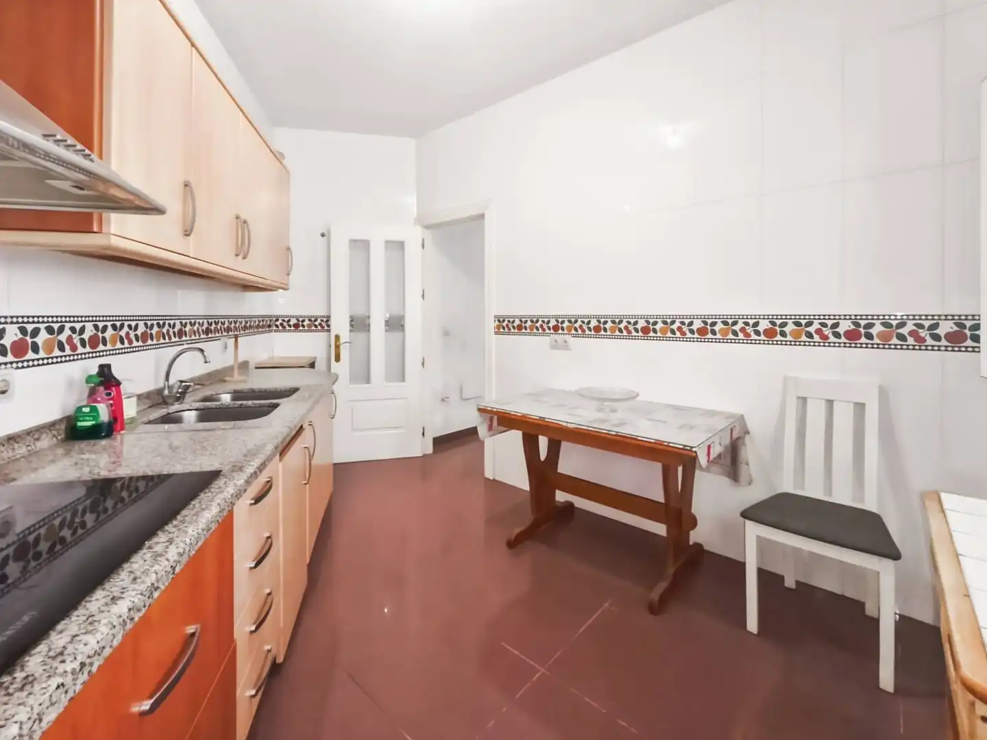 Cocina de Dúplex en venta en Almería