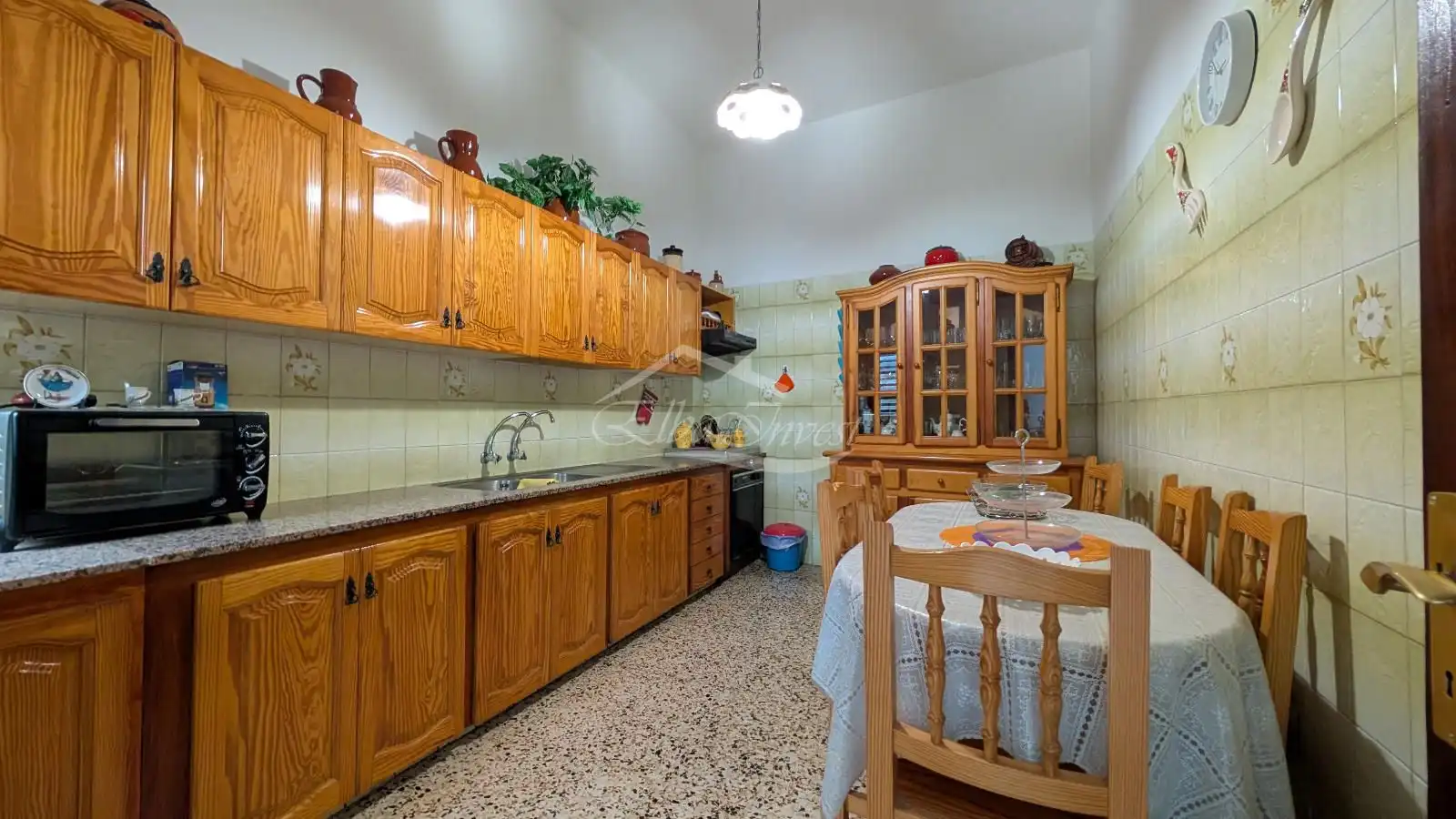 Cocina de Casa adosada en venta en San Miguel de Abona con Jardín privado, Trastero y Amueblado