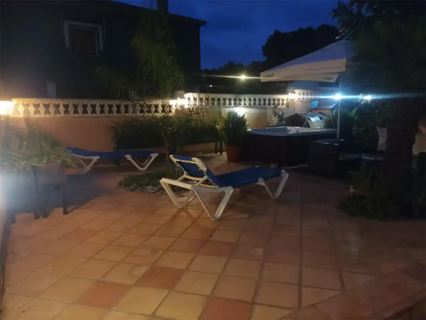 Terrassa de Casa o xalet de lloguer en Dénia amb Aire condicionat, Jardí privat i Piscina
