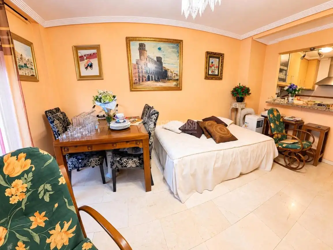 Habitación de Piso en venta en Alicante / Alacant