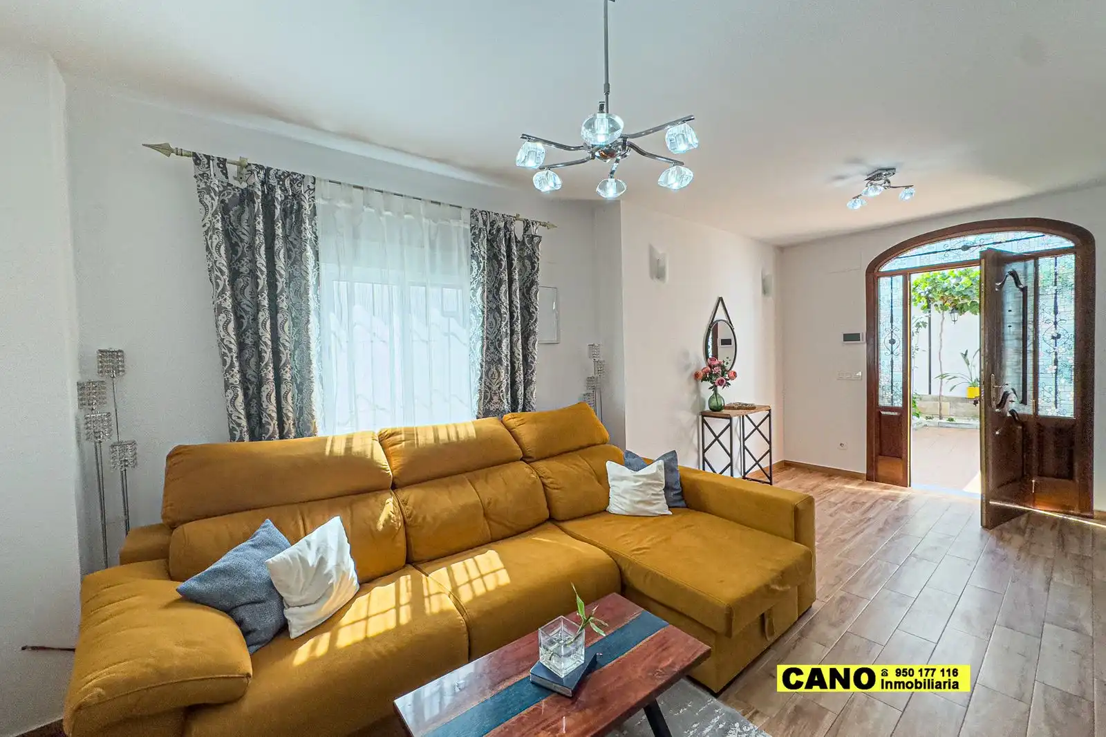 Houses for sale in Suspiro , Tabernas