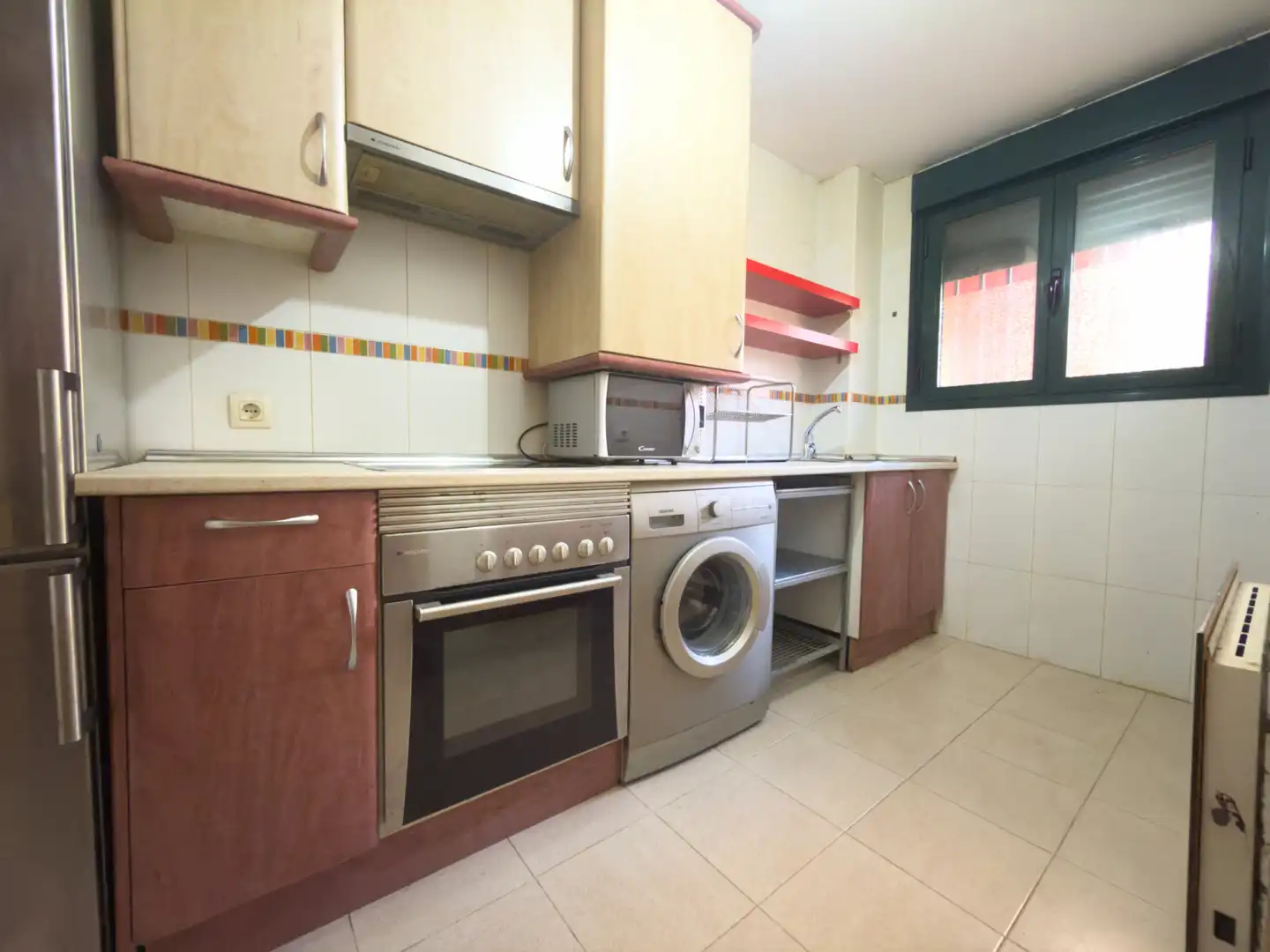 Kitchen of Flat for sale in Casarrubios del Monte  with Heating and Parquet flooring