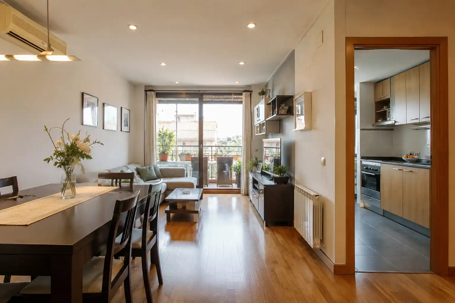 Wohnung mit Terrasse zum Verkauf in Carrer de la Bòbila