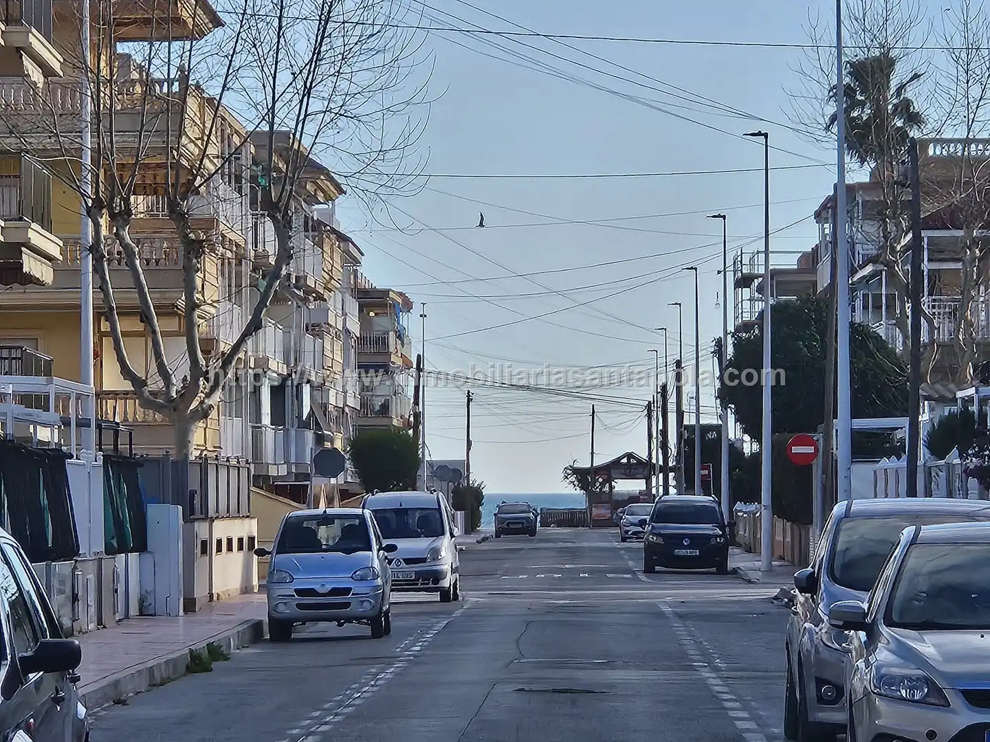 Vista exterior de Pis en venda en Santa Pola amb Terrassa i TV