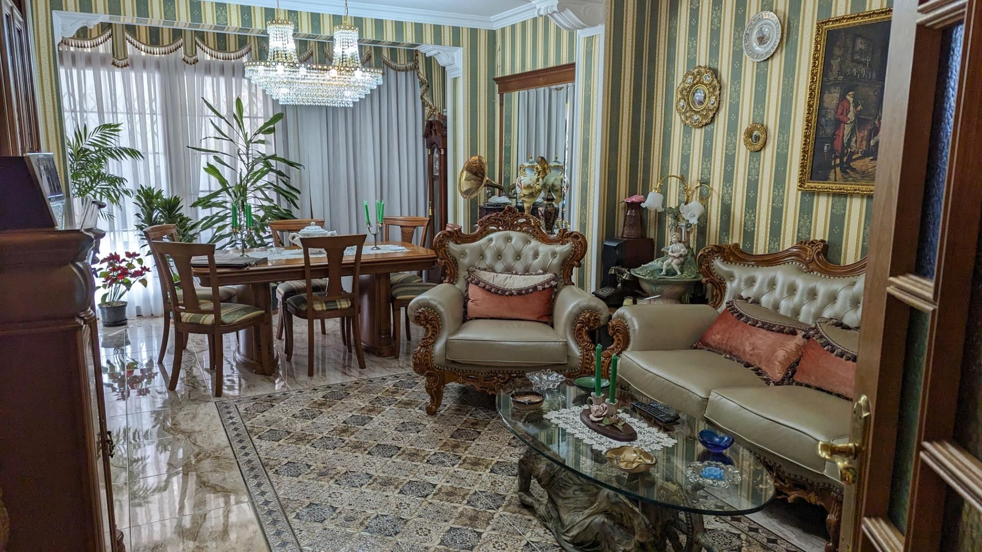 Sala d'estar de Casa o xalet en venda en  Barcelona Capital amb Aire condicionat, Calefacció i Jardí privat