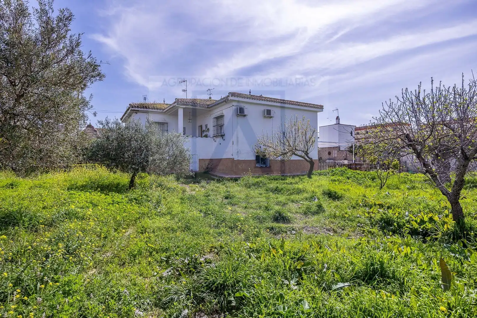 Casa o chalet en venta en Salteras con Aire acondicionado, Jardín privado y Piscina