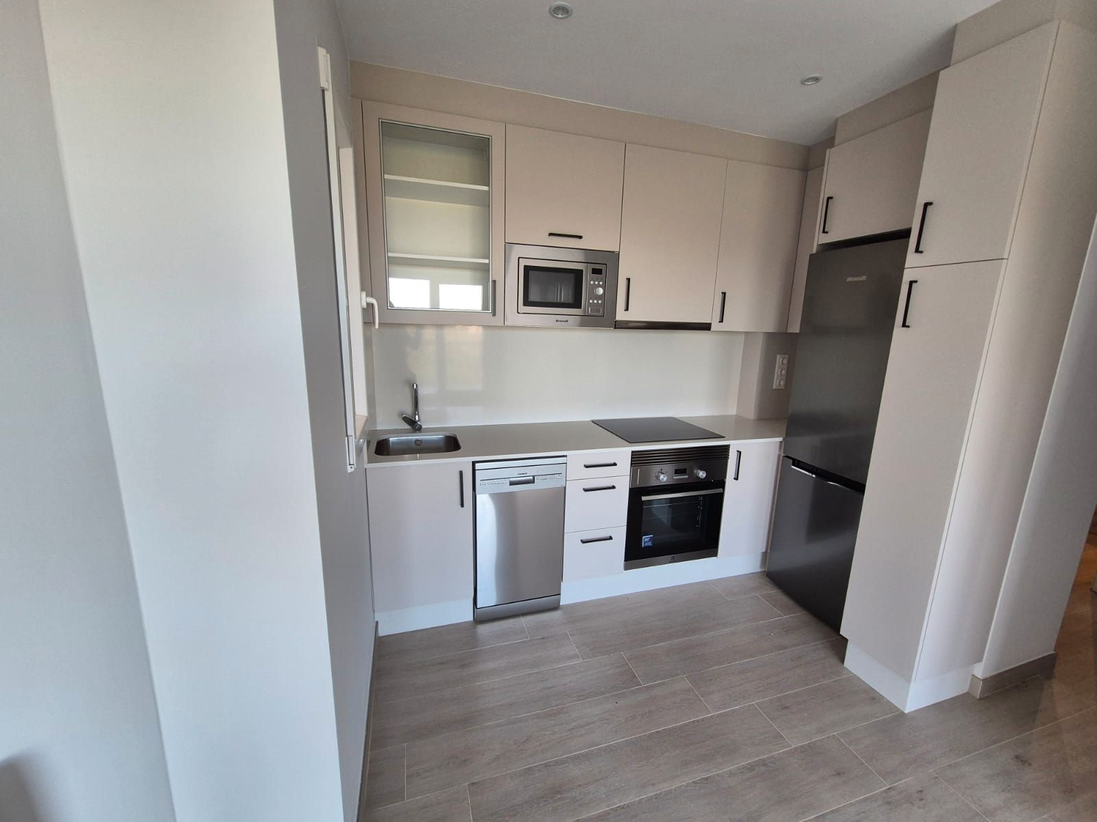 Piso en venta en Remior, 30, Barreiros