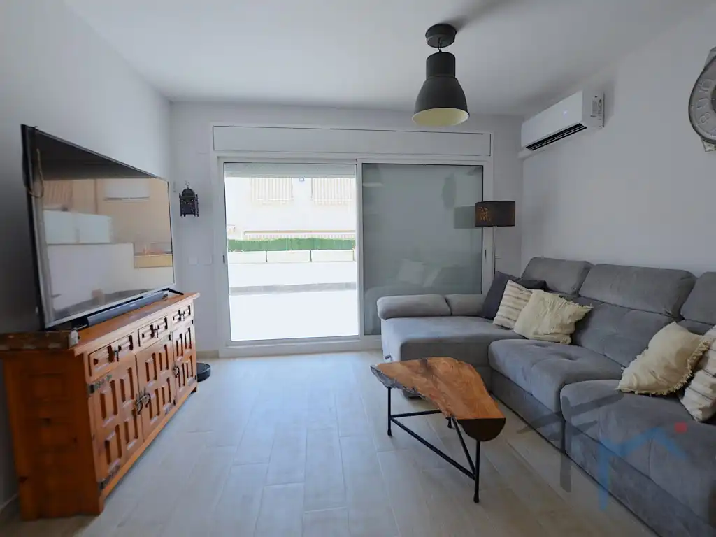 Sala d'estar de Casa adosada en venda en Masquefa amb Aire condicionat