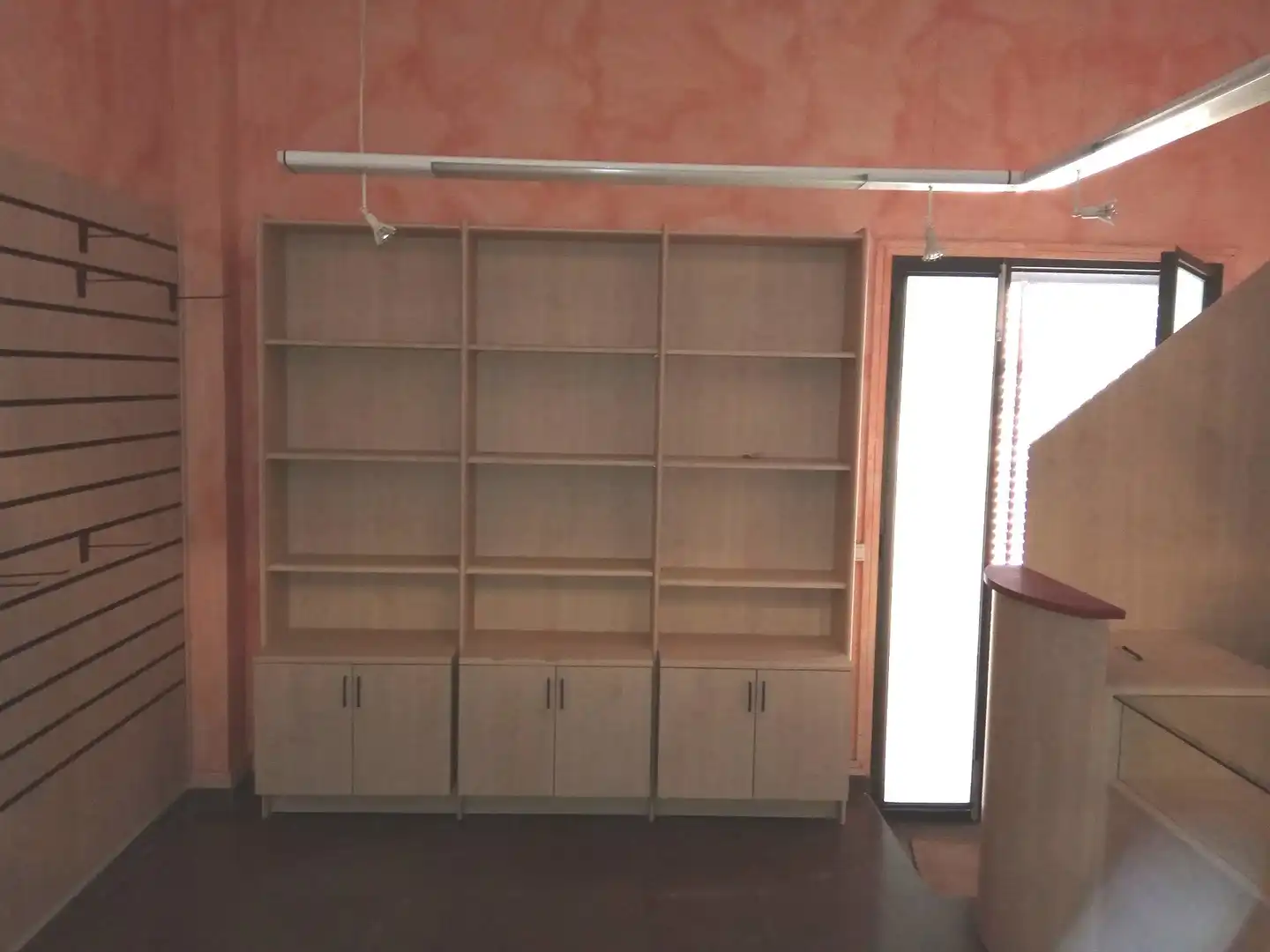 Business premises to rent in Nucli Urbà, imagen 2
