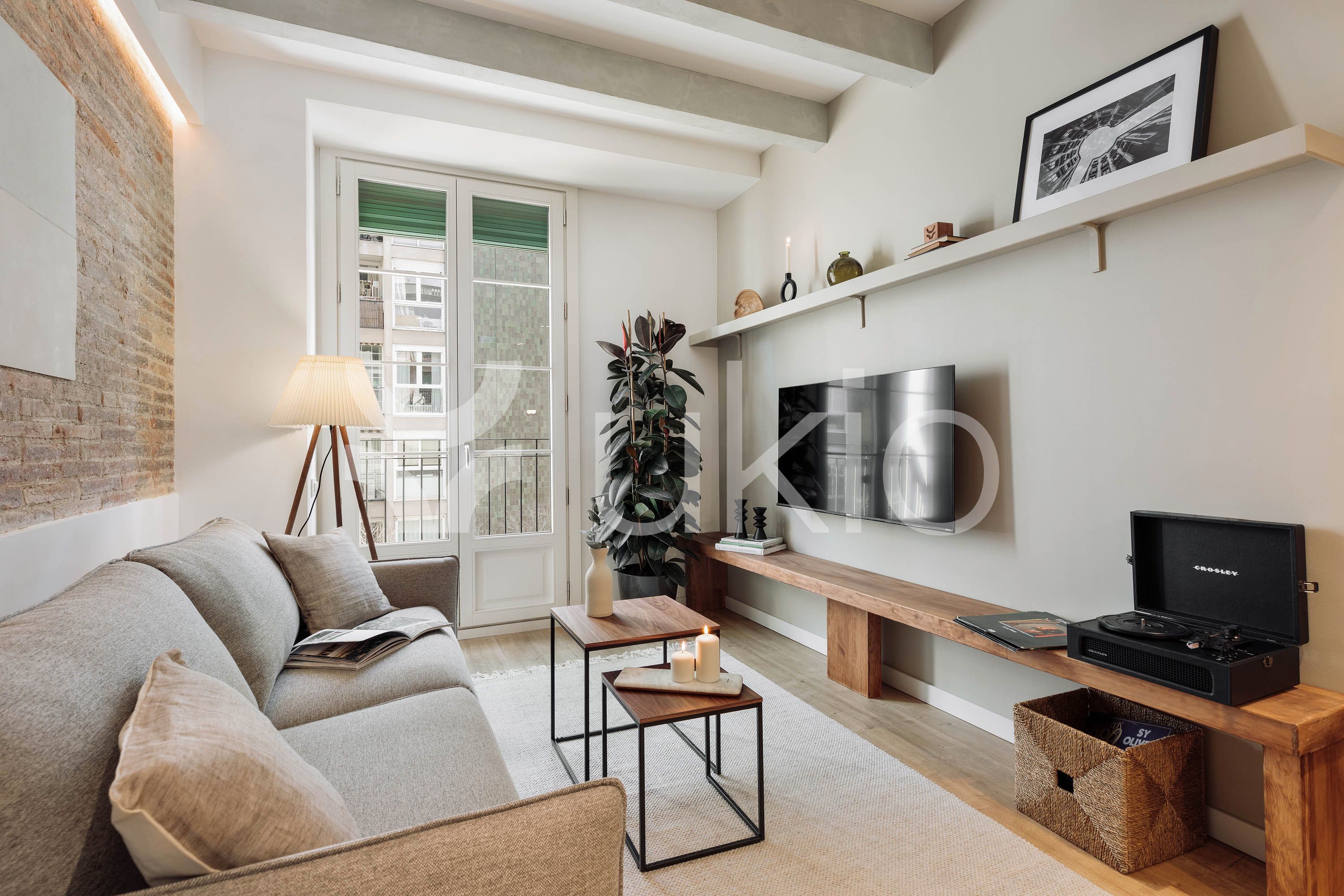 Sala d'estar de Apartament de lloguer en  Barcelona Capital amb Aire condicionat, Calefacció i Moblat