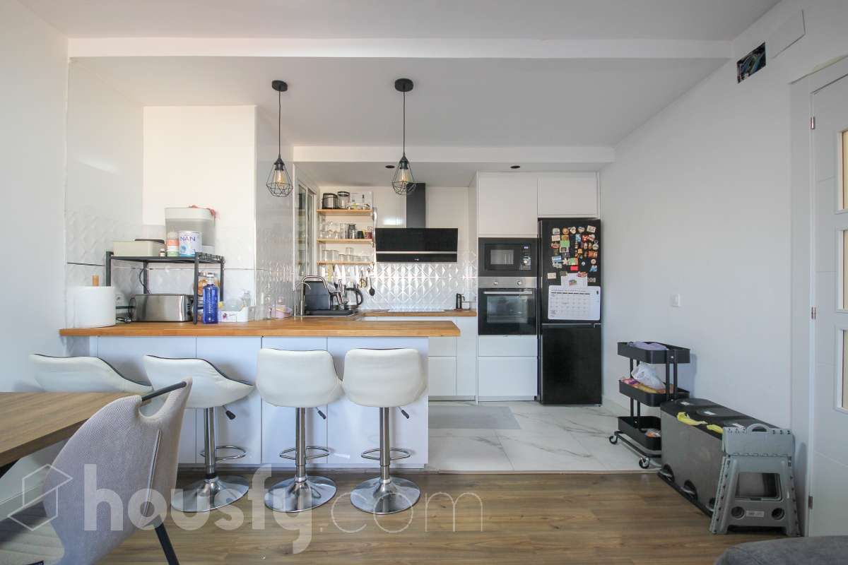 Kitchen of Flat for sale in Sabadell  with Air Conditioner, Heating and Storage room