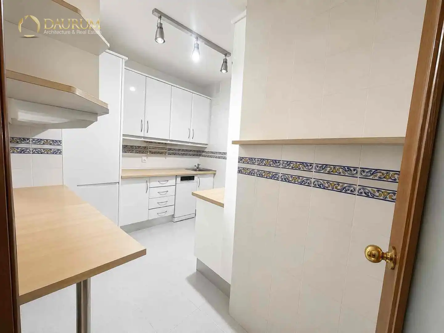 Cocina de Piso en venta en Montequinto con Aire acondicionado, Calefacción y Terraza