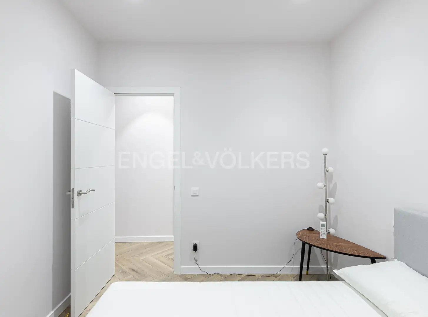 Bedroom of Flat for rent in Barcelona  with Air Conditioner, Heating and Parquet flooring