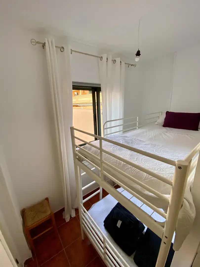 Schlafzimmer von Erdgeschoss zum Verkauf in Zahara de los Atunes mit Abstellraum