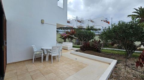Foto 3 de Casa adosada en venta en España, San Eugenio Bajo, Adeje