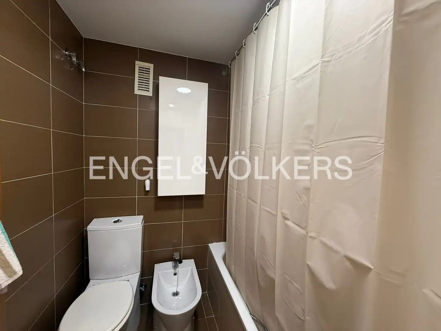 Bathroom of Flat for rent in Paiporta  with Air Conditioner and Heating