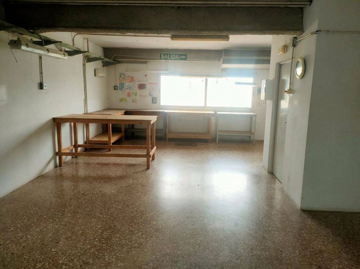 Industrial buildings for sale in  Valencia Capital