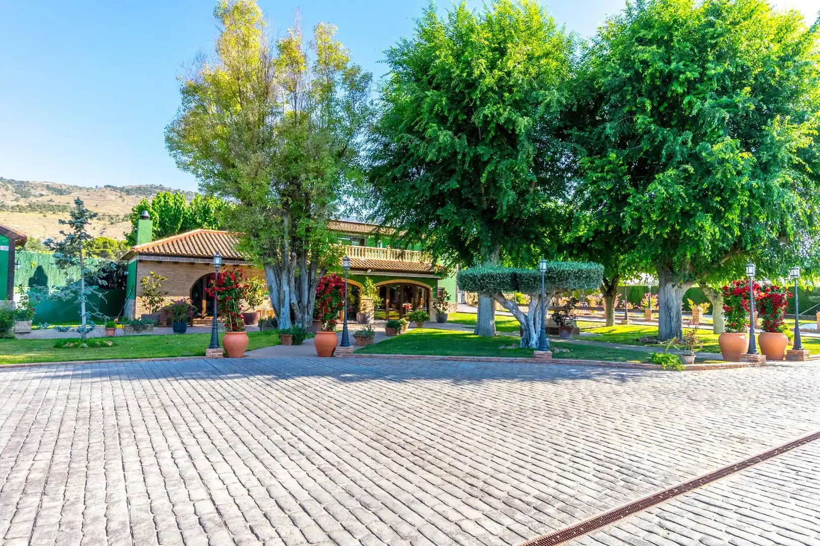 Detached house with pool to rent in Onil, imagen 45