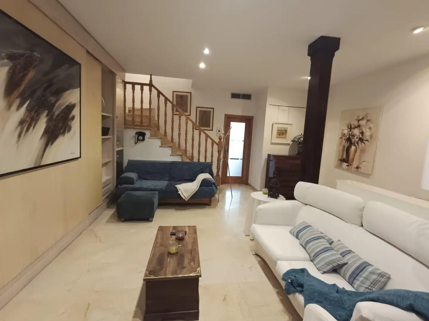 Sala de estar de Casa adosada de alquiler en Córdoba con Aire acondicionado