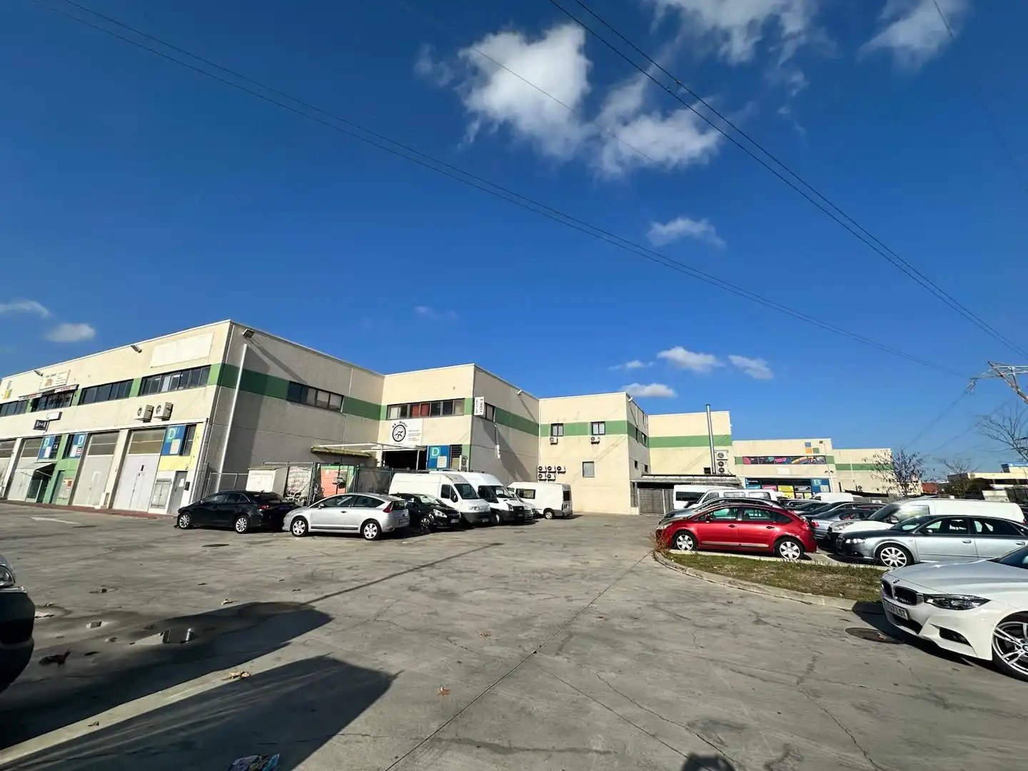 Industrial building for sale in Avenida de Madrid