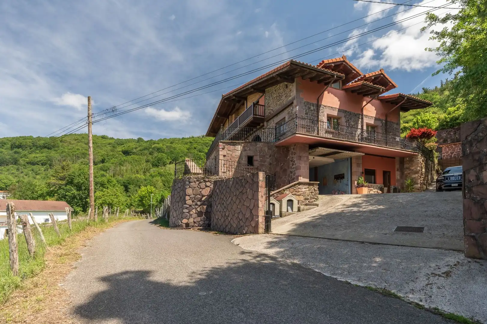 Vista exterior de Casa o chalet en venta en Elduain con Calefacción, Trastero y Amueblado