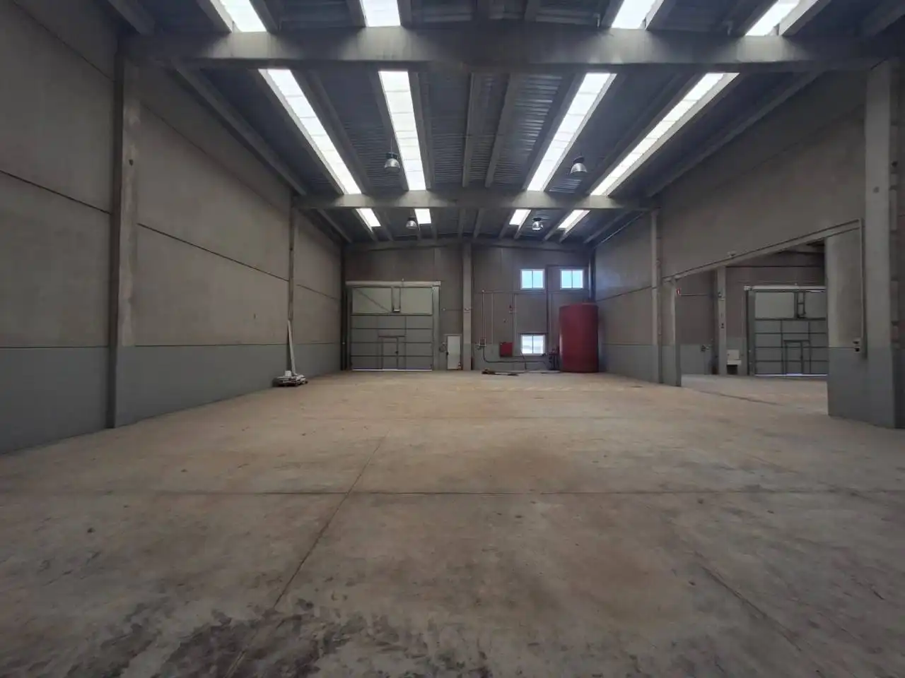 Nau industrial de lloguer a Riba-roja de Túria