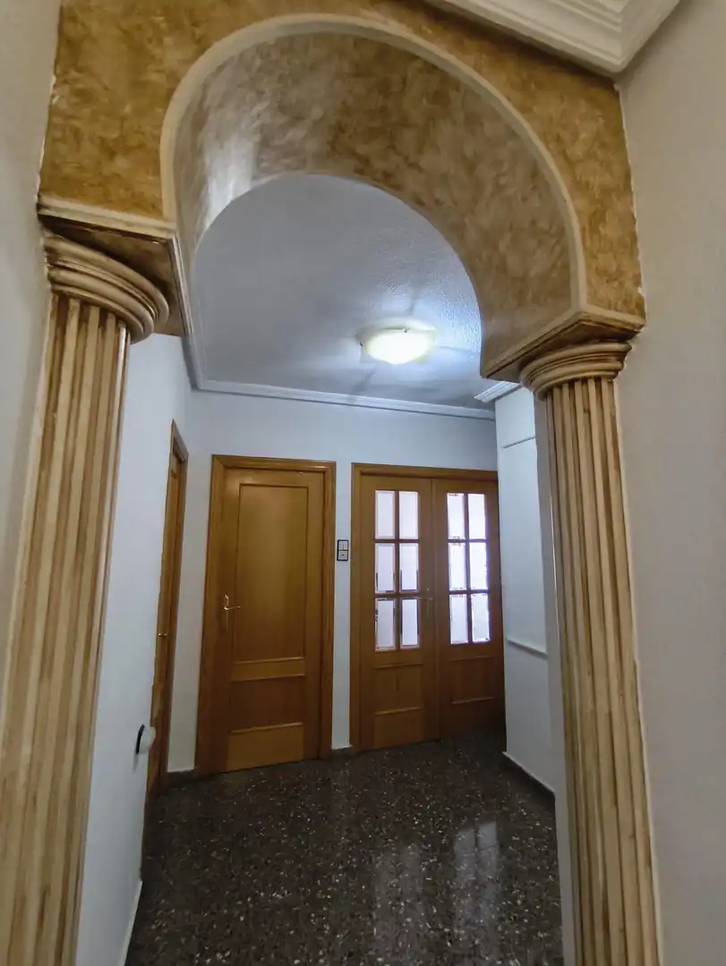 Flat with terrace for sale in Casco Urbano, imagen 7