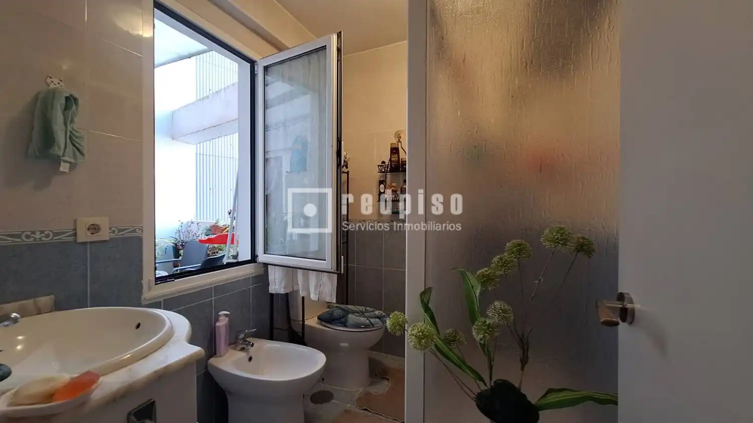 Baño de Piso en venta en A Coruña Capital  con Terraza