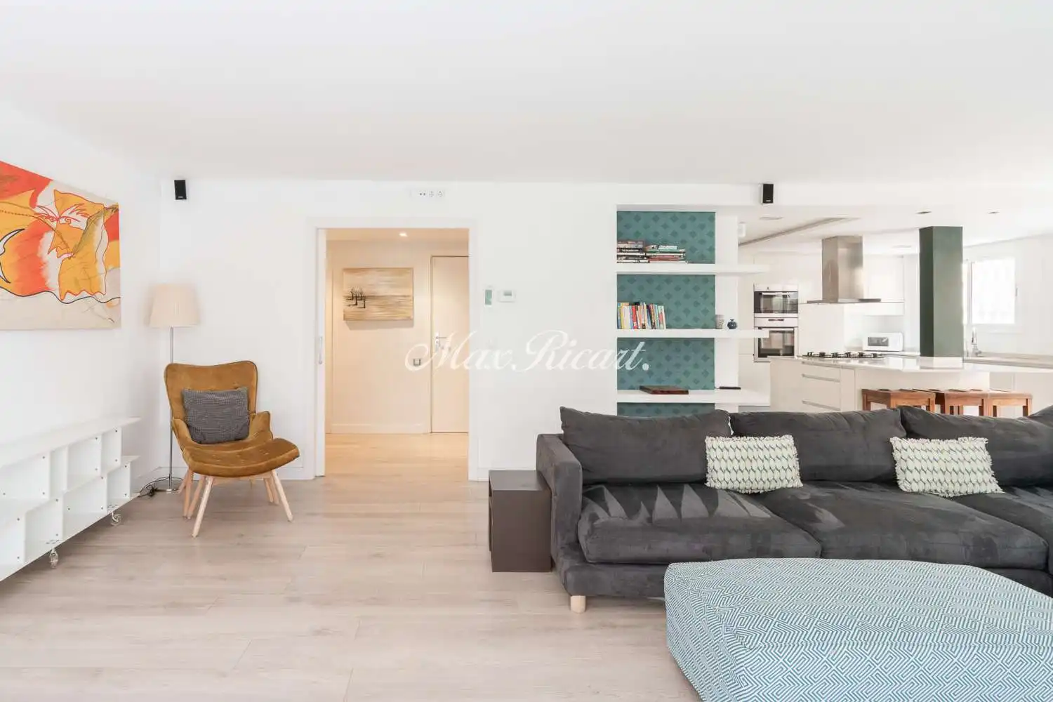 Wohnzimmer von Wohnung zum Verkauf in Barcelona mit Klimaanlage, Heizung und Terrasse