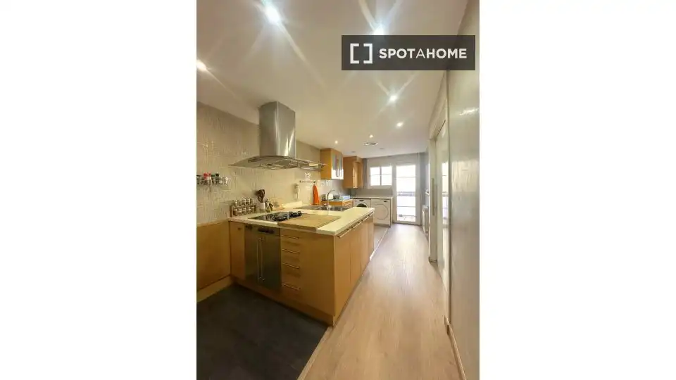 Kitchen of Flat for share in Barcelona  with Air Conditioner, Terrace and Furnished