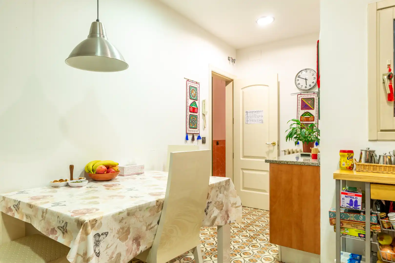 Küche von Maisonette zur Miete in Girona mit Heizung, Möbliert und Ofen