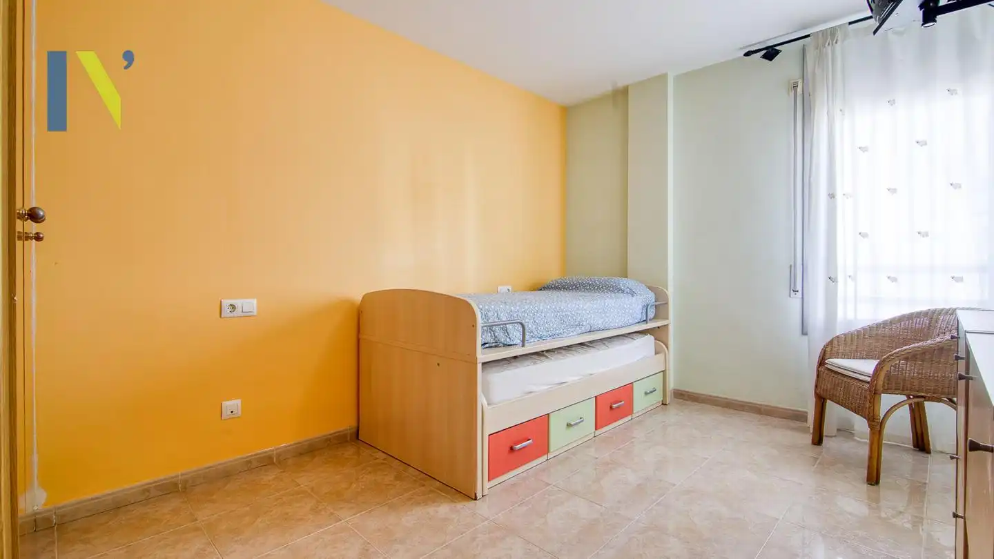 Habitación de Apartamento en venta en Calonge i Sant Antoni con Aire acondicionado, Terraza y Trastero