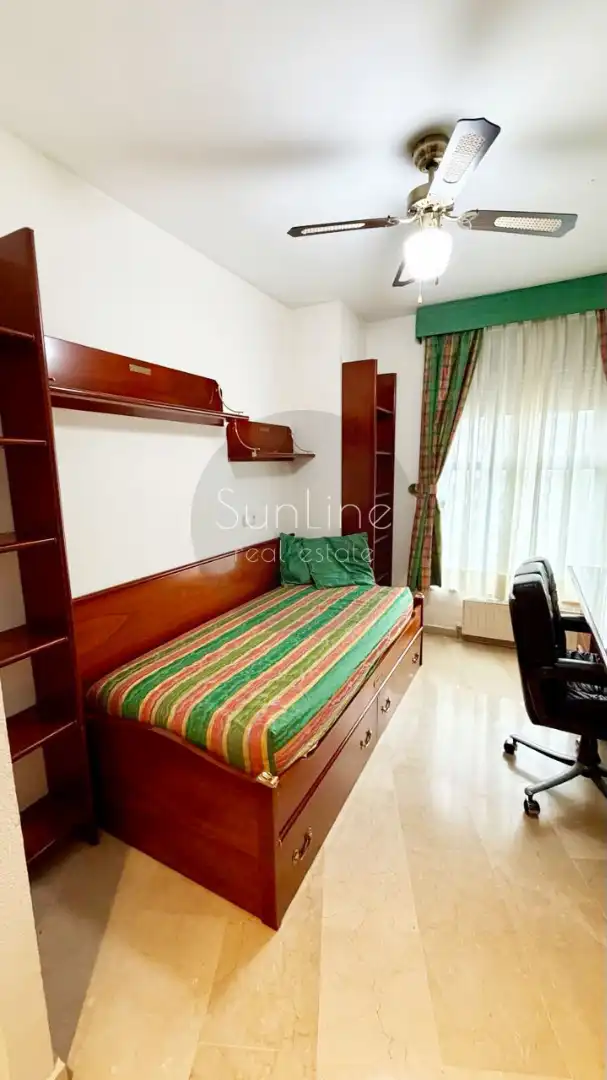 Bedroom of Flat for sale in Valencia  with Air Conditioner, Terrace and Storage room