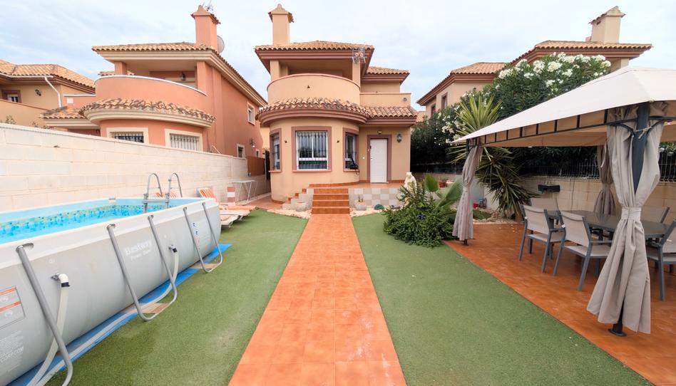 Foto 1 de Casa o xalet en venda a Calle Hortensia, Los Urrutias, Murcia