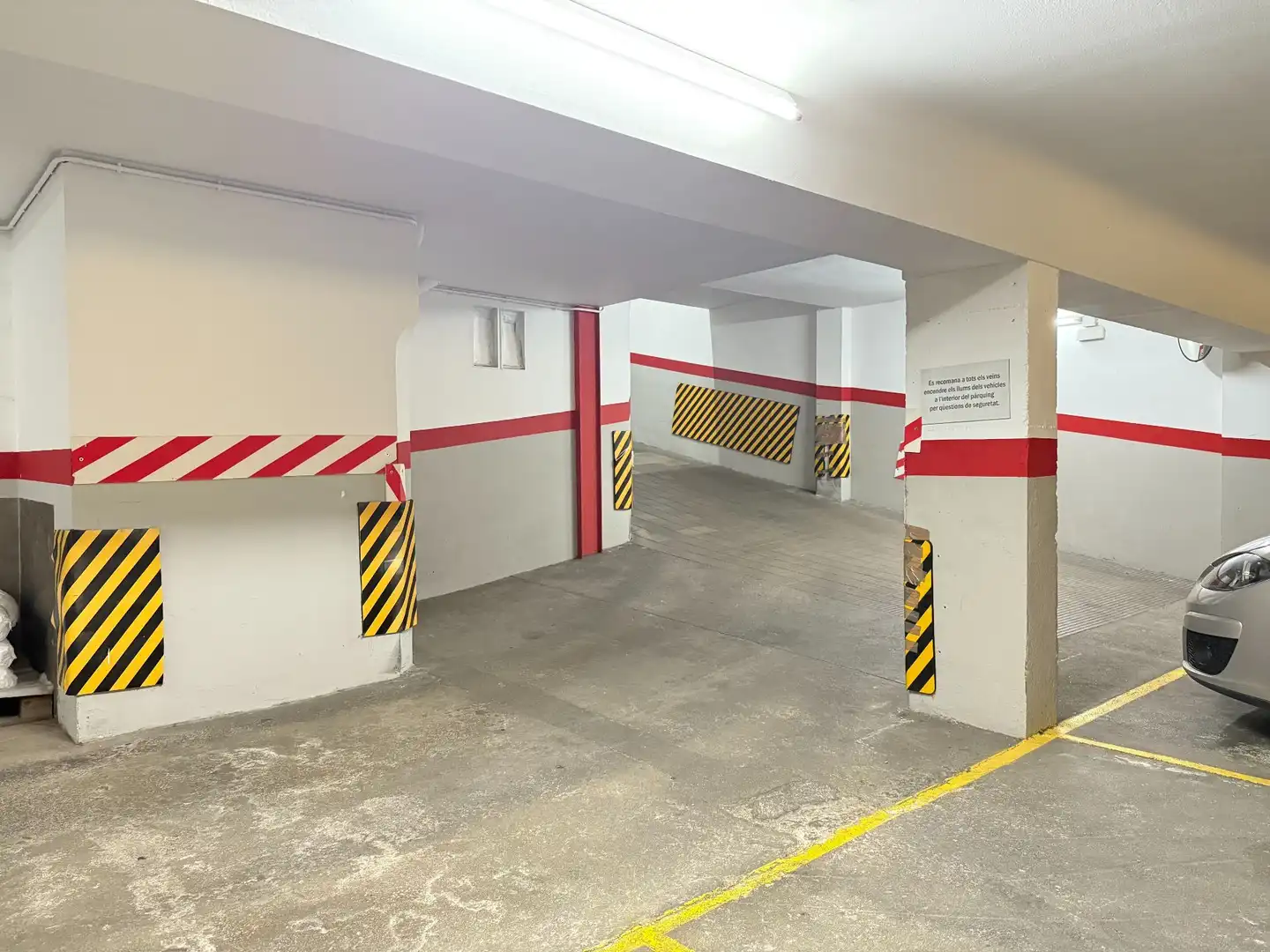 Parkplatz von Garage zum Verkauf in Igualada