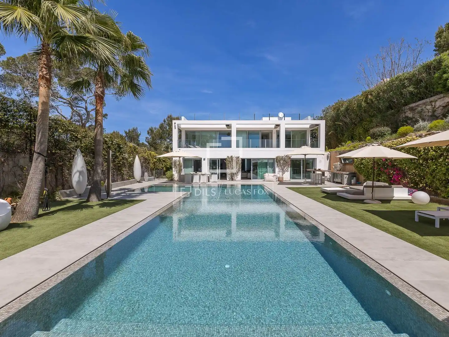 Vista exterior de Casa o chalet en venta en Santa Eulària des Riu con Aire acondicionado, Calefacción y Jardín privado