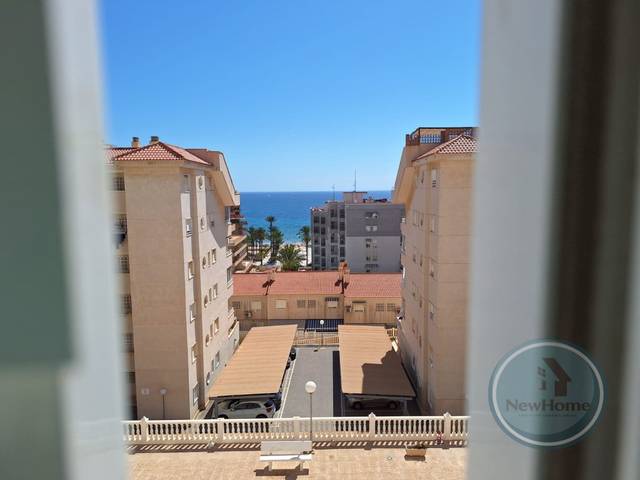 Piso en Venta en Calle Malaga en Los Arenales del Sol