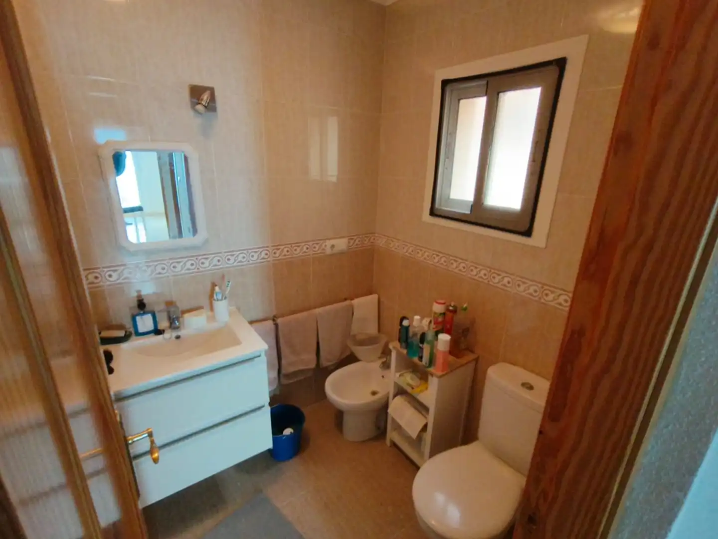 Badezimmer von Einfamilien-Reihenhaus zum Verkauf in Murcia mit Privatgarten, Terrasse und Abstellraum